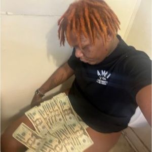 Meet your Posher, Omar